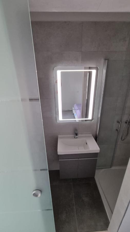 Room Airport Split Каштела Екстер'єр фото